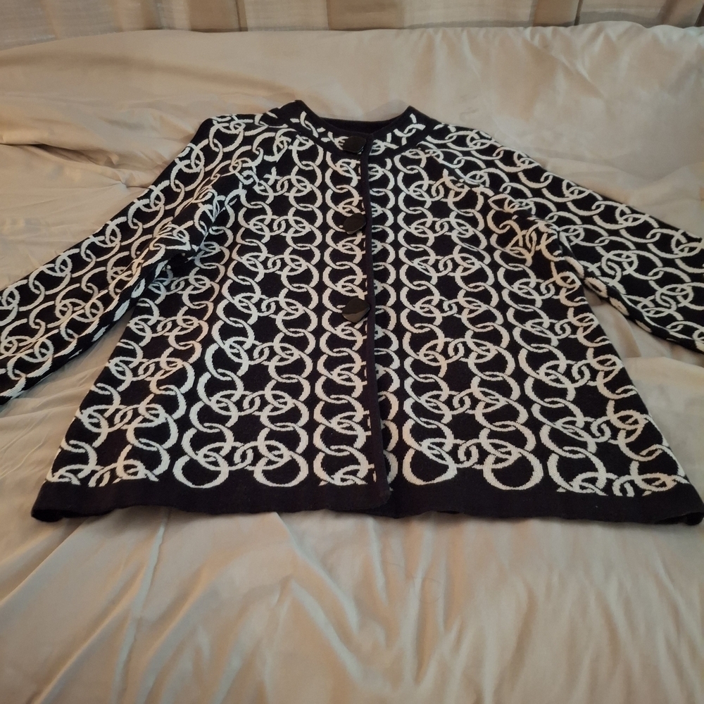 Christopher & Banks Women's Monochrome Knit Cardigan - Picture 3 of 10